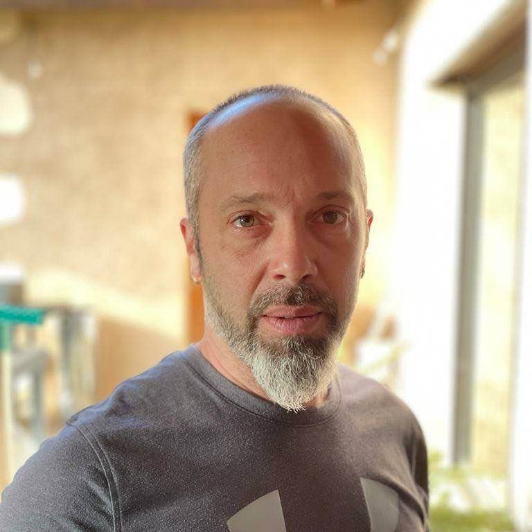 Michaël Viegas - Couvreur